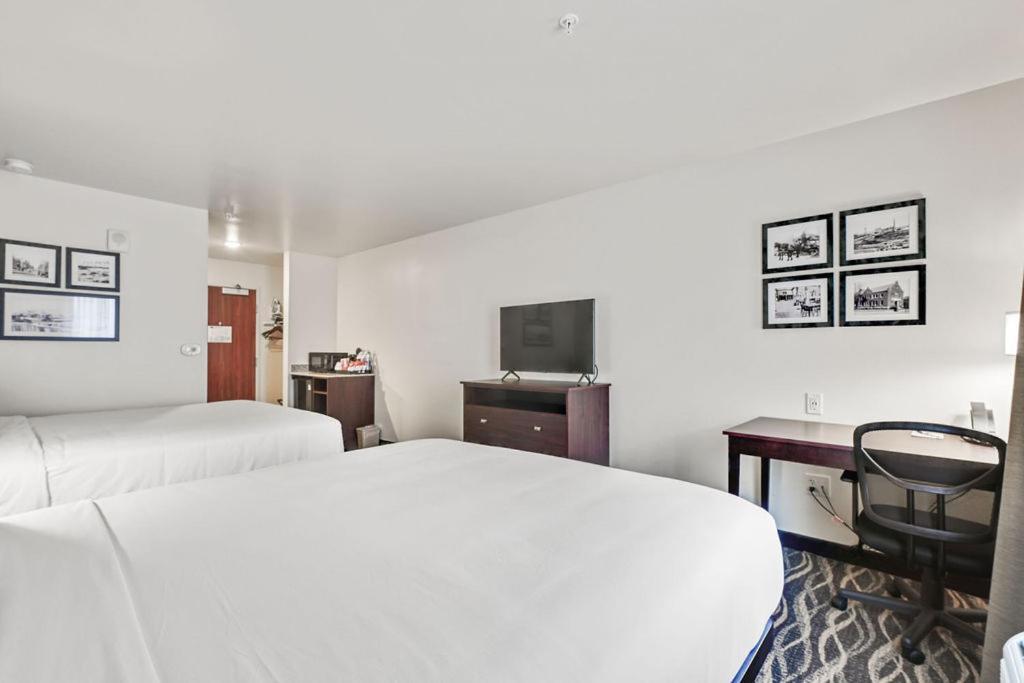 Cobblestone Hotel & Suites - Mosinee Dış mekan fotoğraf