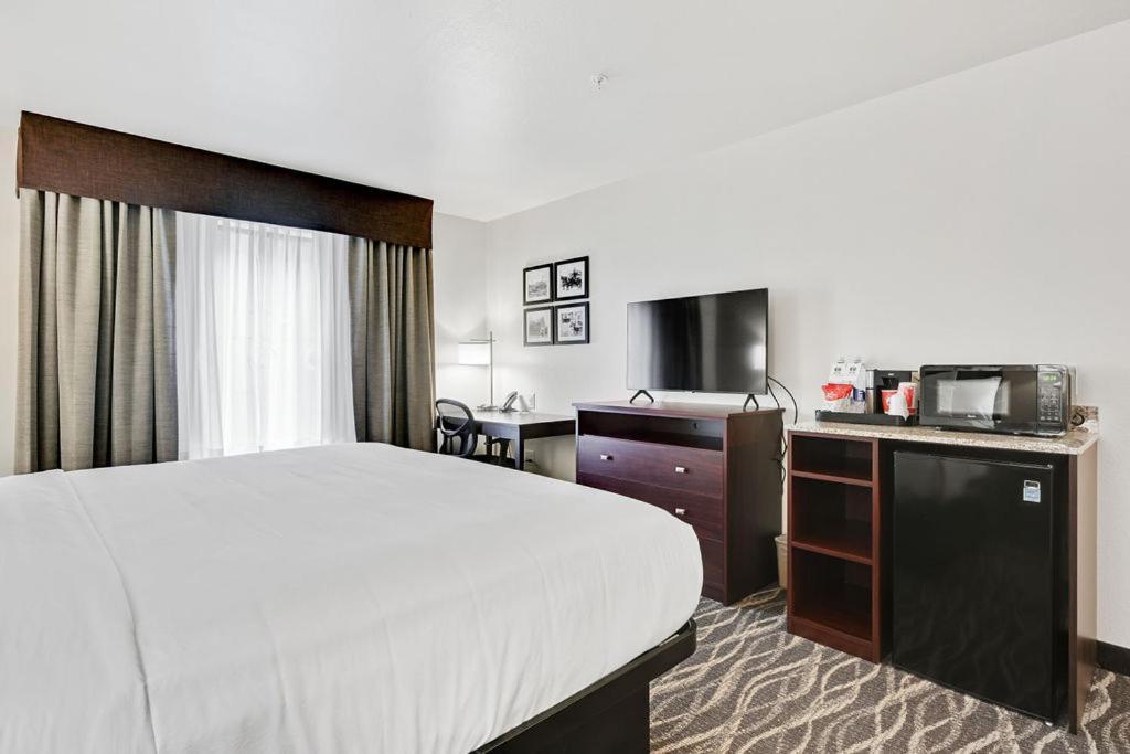 Cobblestone Hotel & Suites - Mosinee Dış mekan fotoğraf