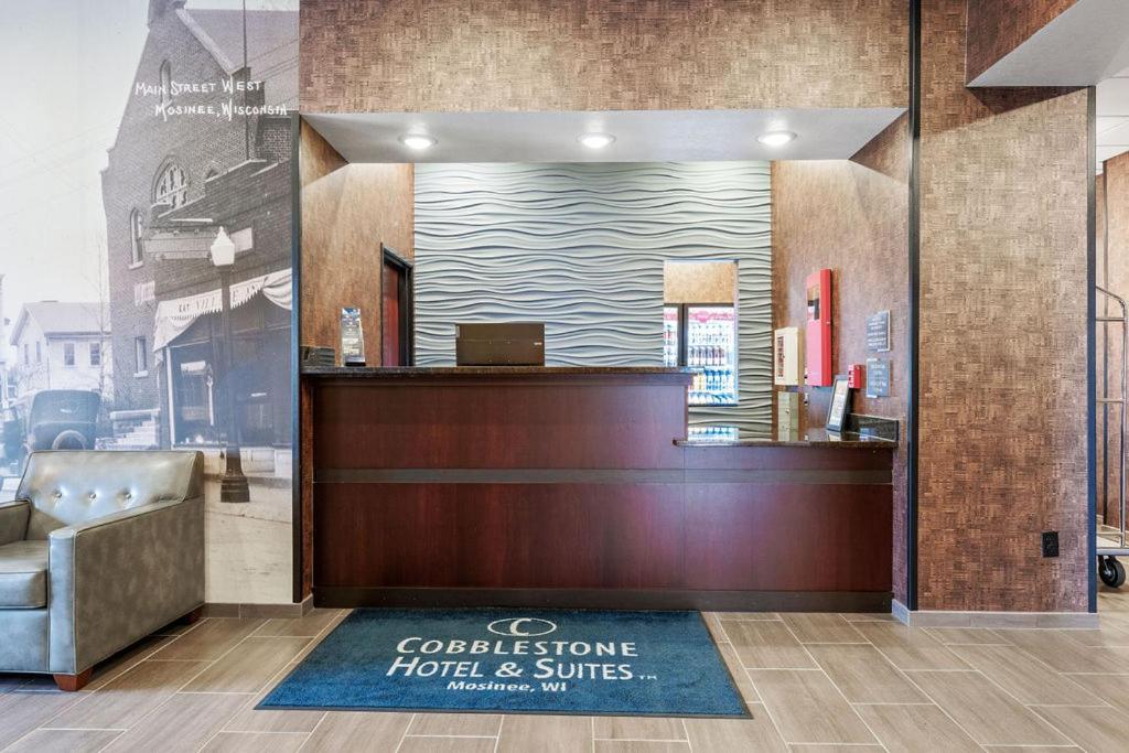 Cobblestone Hotel & Suites - Mosinee Dış mekan fotoğraf
